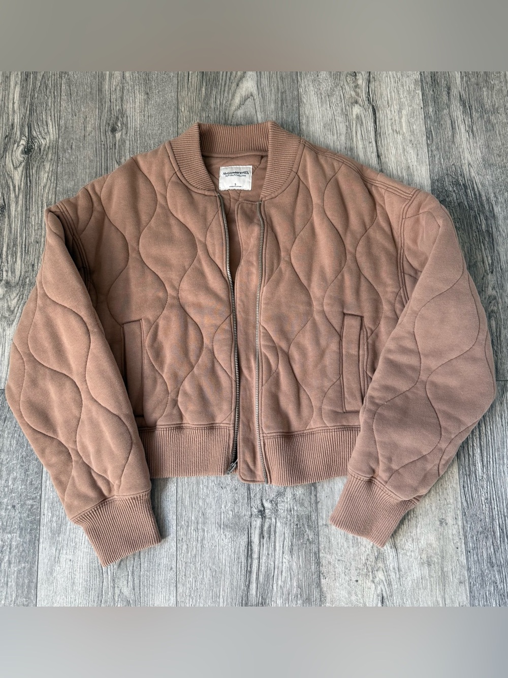 Abercrombie & Fitch Quilted Bomber Jacket in Dusty Rose